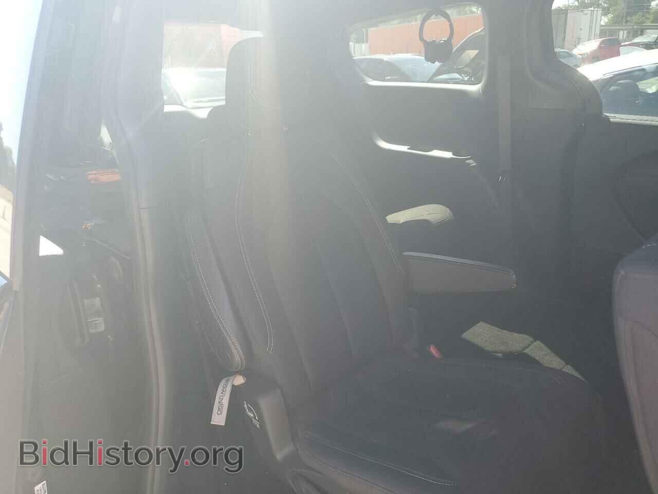 2018 CHRYSLER PACIFICA - VIN: 2C4RC1FG3JR229191 - Photo 11
