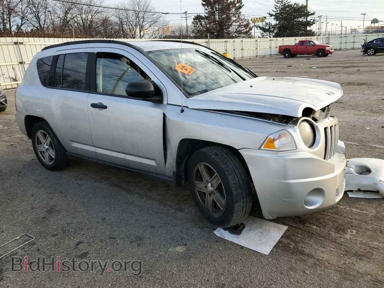 2007 JEEP COMPASS - VIN: 1J8FF47W17D265371 - Photo 4