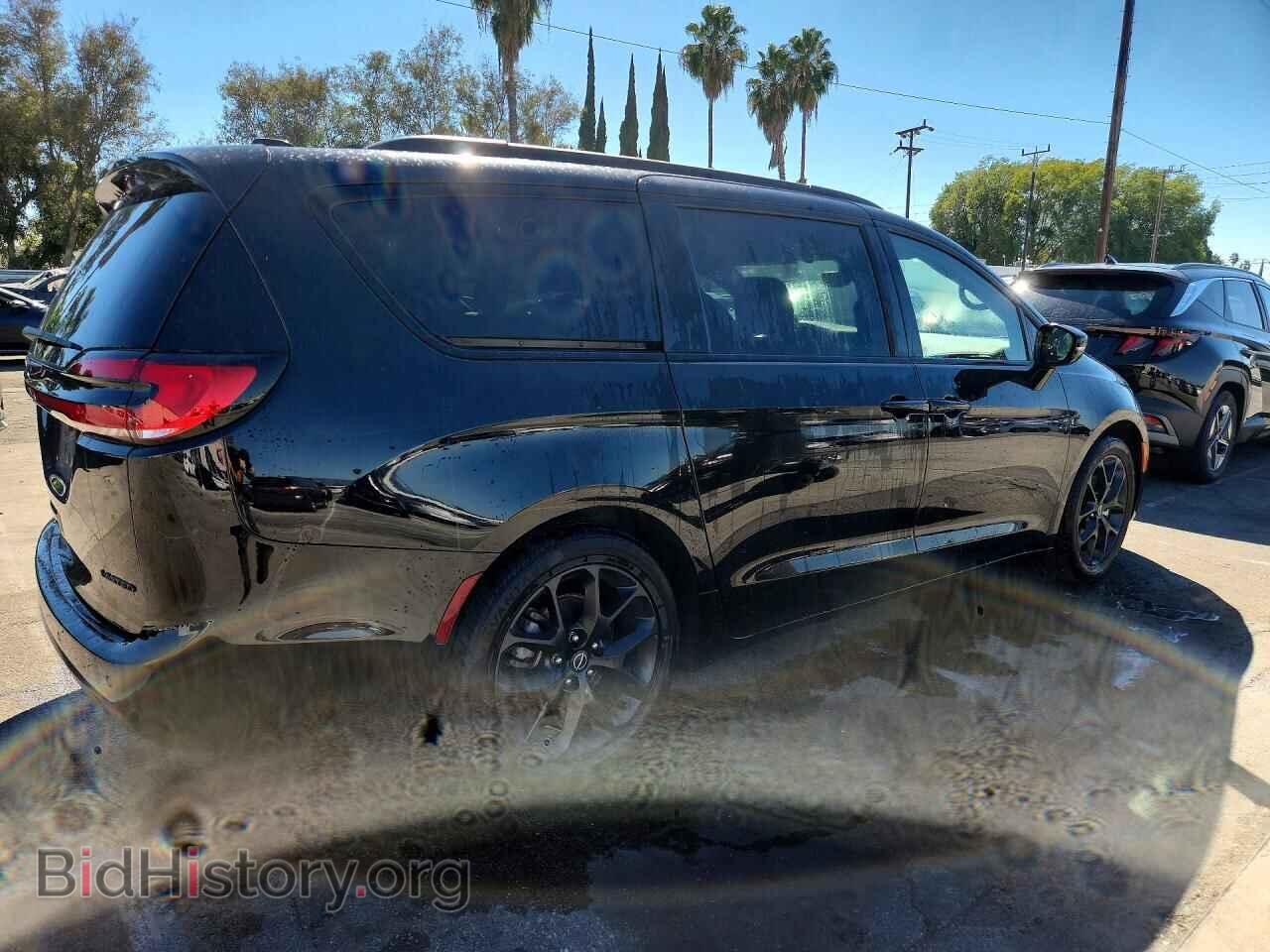 2025 CHRYSLER PACIFICA - VIN: 2C4RC1GG2SR537582 - Photo 3