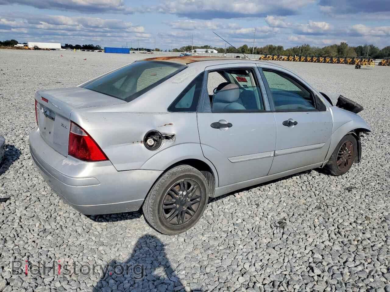2006 FORD FOCUS - VIN: 1FAFP34N56W155734 - Фото 3