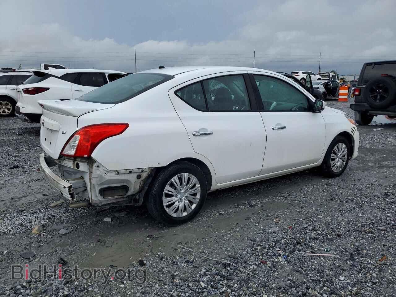 2018 NISSAN VERSA - VIN: 3N1CN7AP1JL844168 - Photo 3