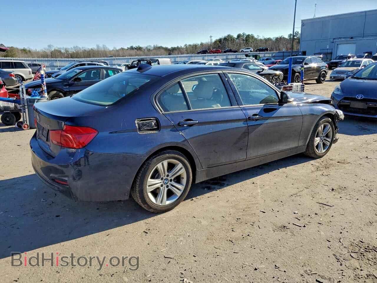 2016 BMW 3 SERIES - VIN: WBA8E3G56GNU01196 - Фото 3