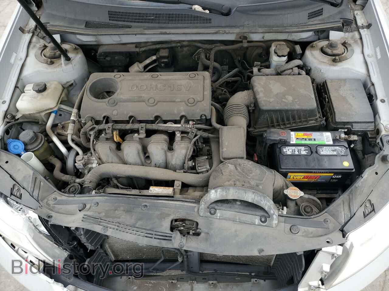 2009 KIA OPTIMA - VIN: KNAGE228795355520 - Фото 11