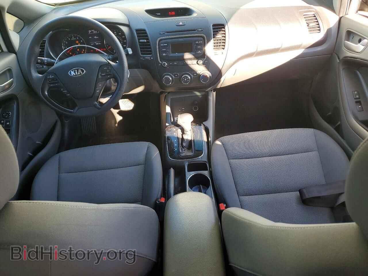 2017 KIA FORTE - VIN: 3KPFK4A77HE067429 - Фото 8
