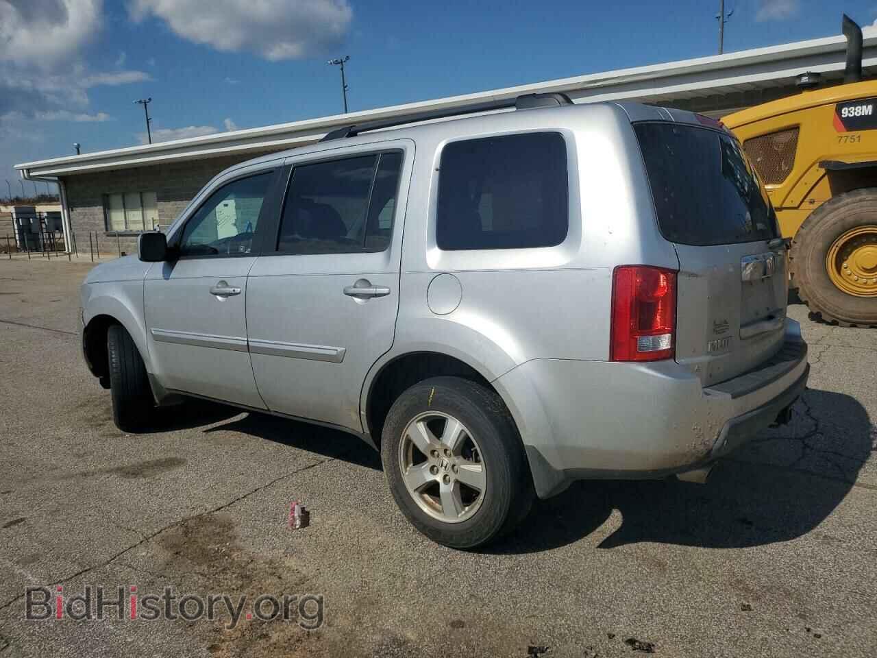 2011 HONDA PILOT - VIN: 5FNYF3H68BB050323 - Фото 2