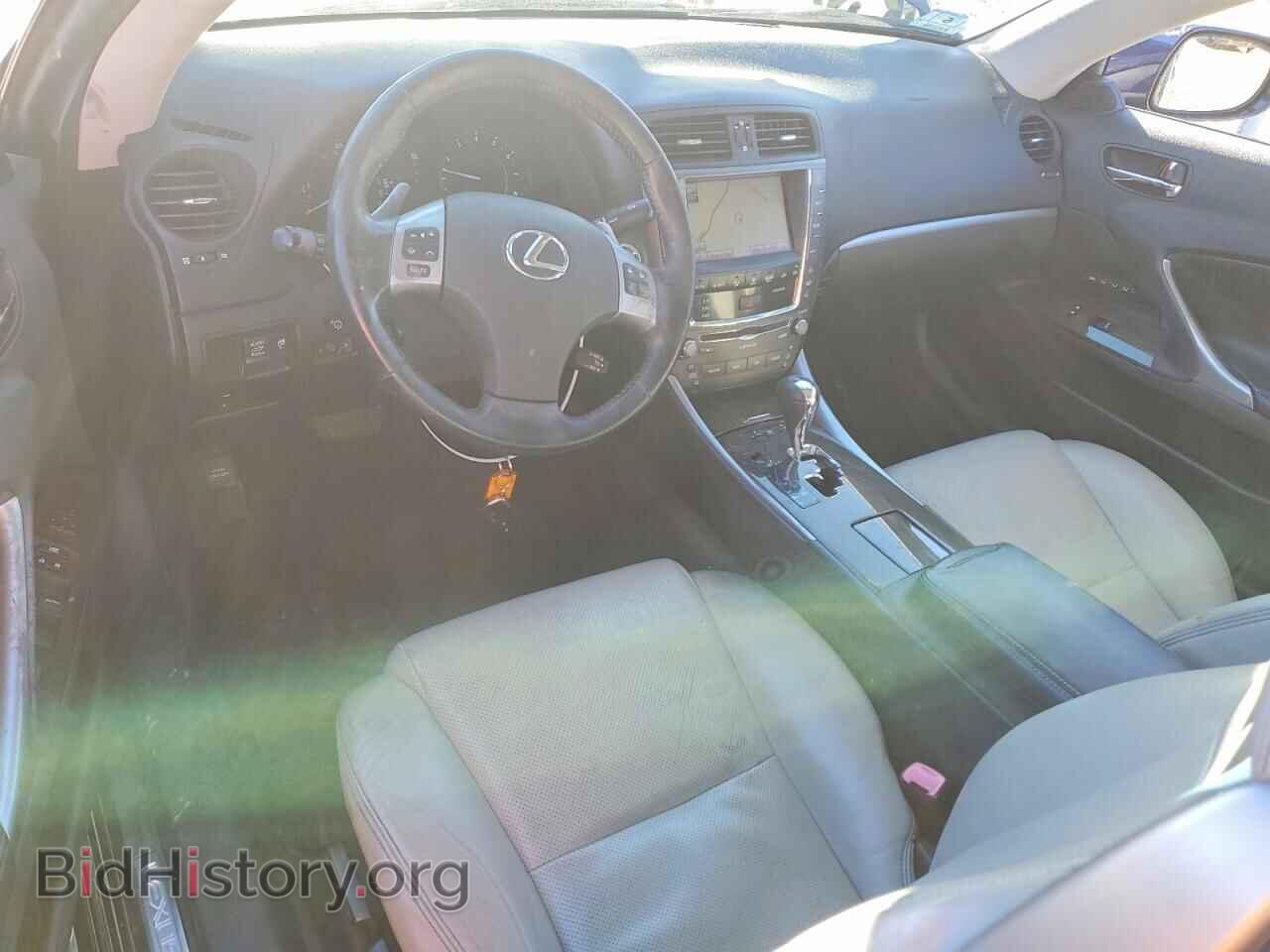 2011 LEXUS IS - VIN: JTHFF2C26B2515530 - Фото 8