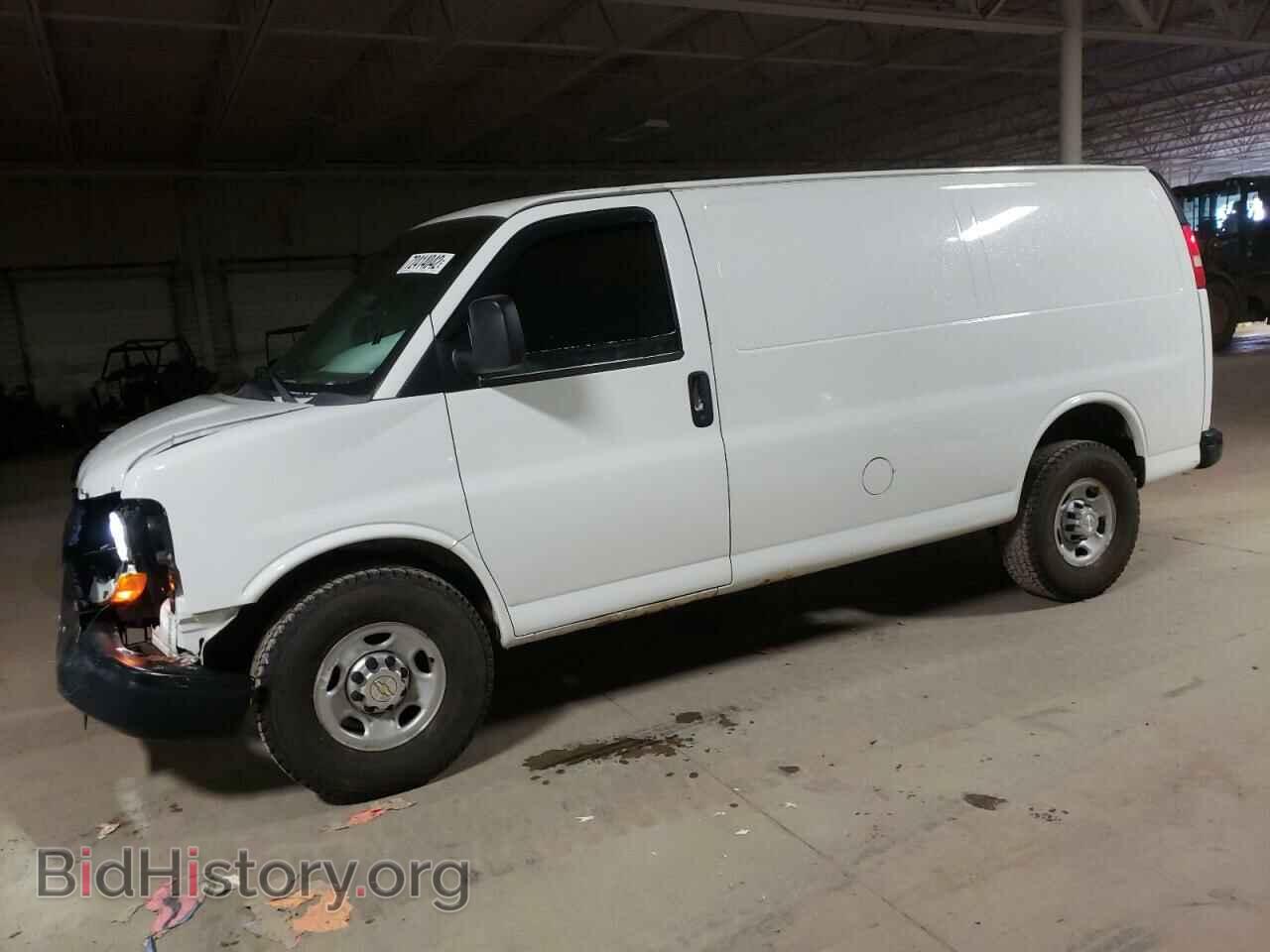 Photo 1GCWGFFA5C1133702 - CHEVROLET EXPRESS 2012