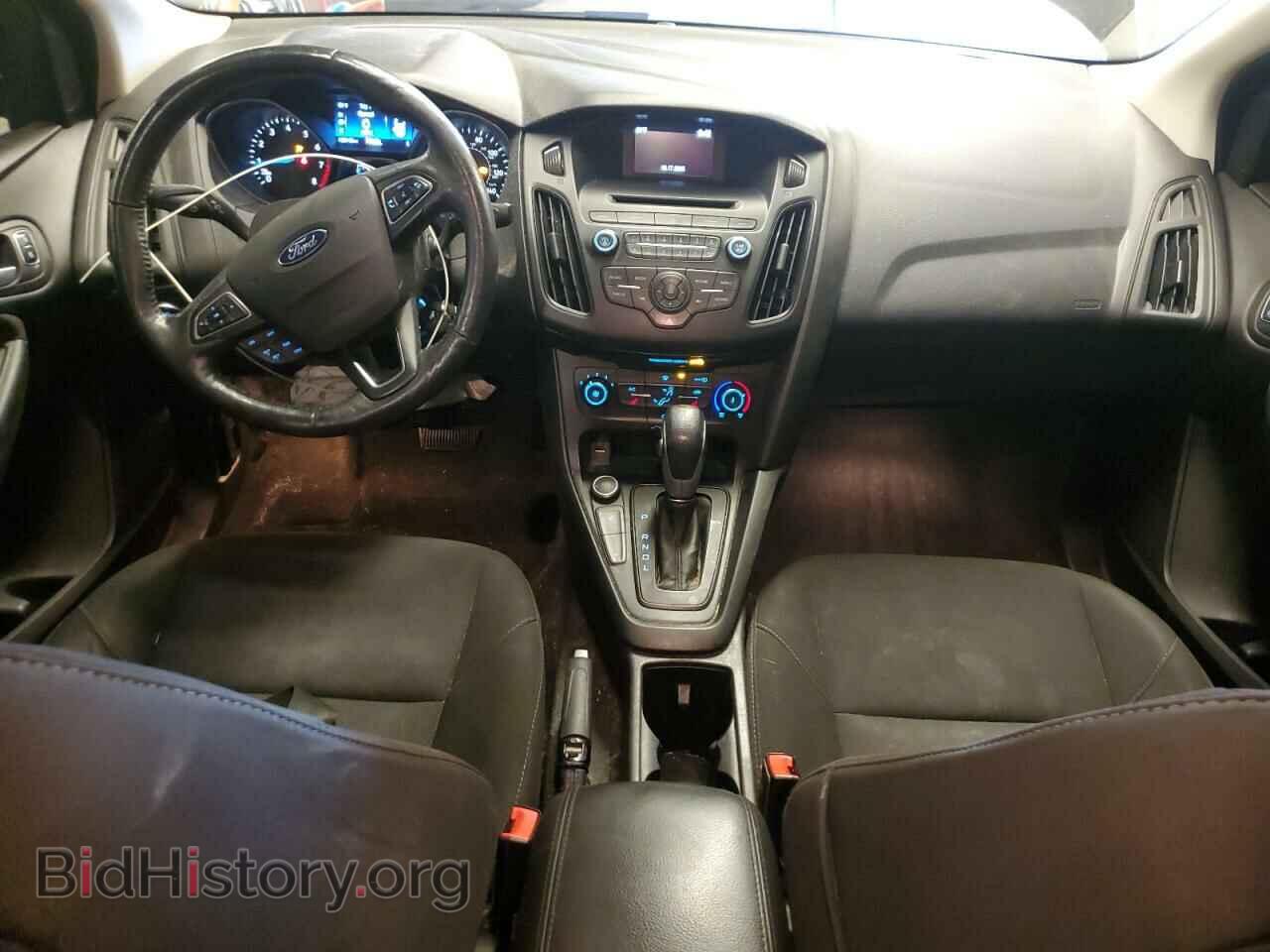 2017 FORD FOCUS - VIN: 1FADP3F22HL206945 - Photo 8