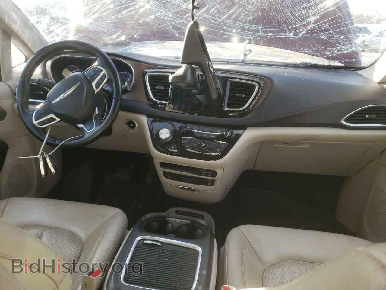2017 CHRYSLER PACIFICA - VIN: 2C4RC1EG5HR851044 - Photo 8
