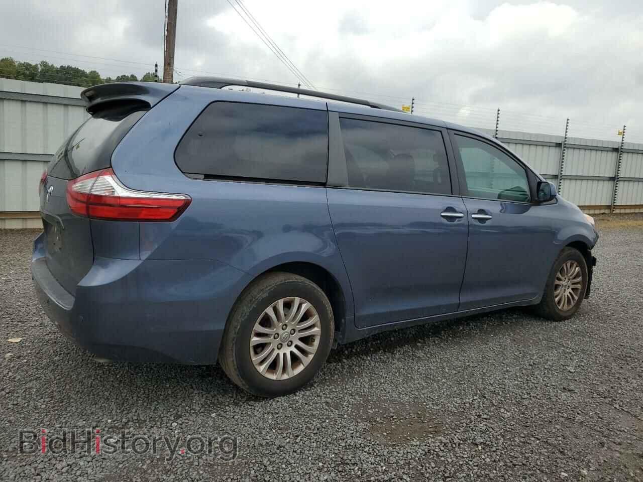 2017 TOYOTA All Models - VIN: 5TDYZ3DC6HS883643 - Фото 3