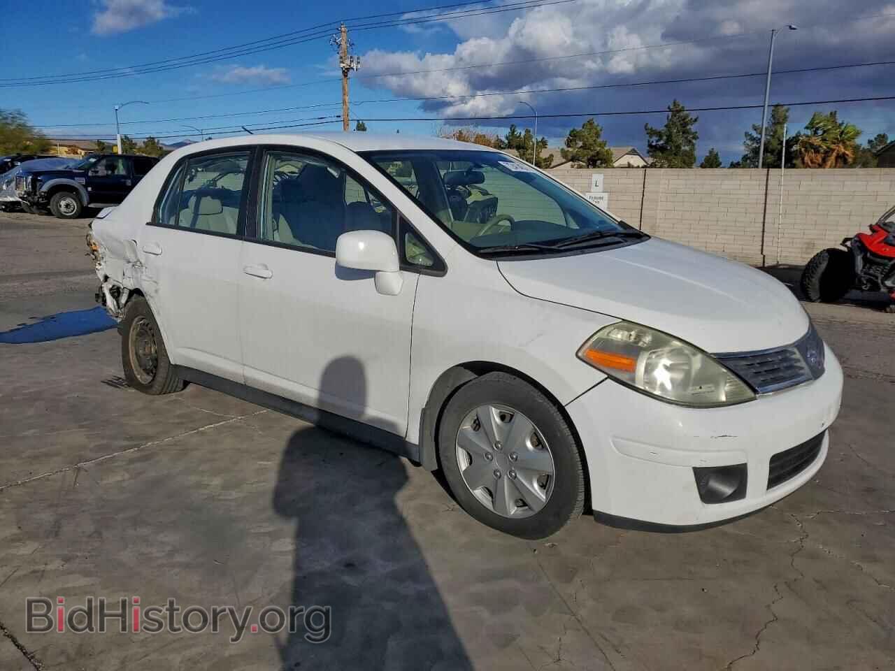 2009 NISSAN VERSA - VIN: 3N1BC11E29L390909 - Фото 4