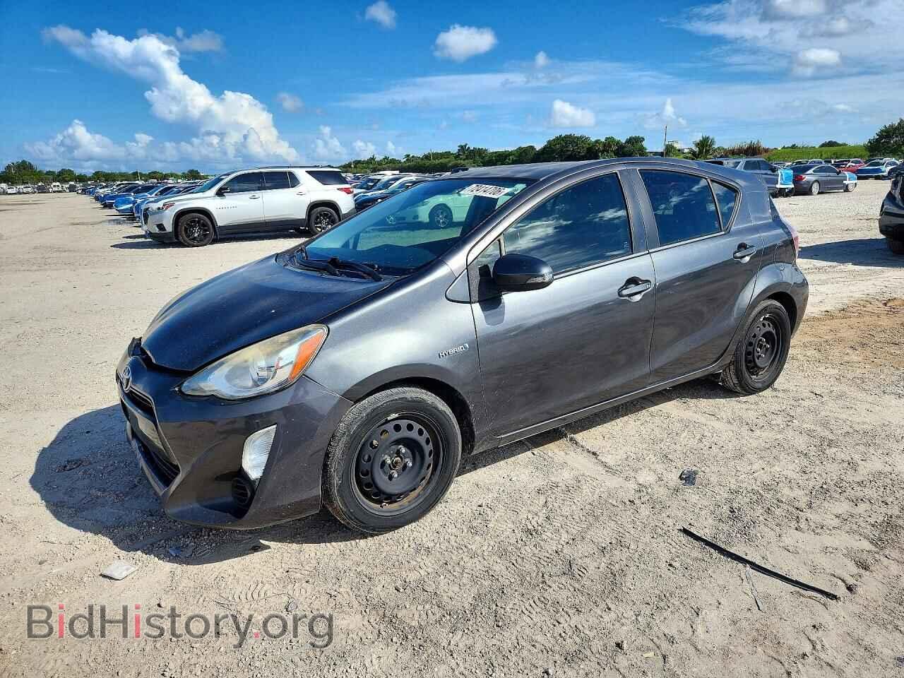 Фотография JTDKDTB37F1586396 - TOYOTA PRIUS 2015