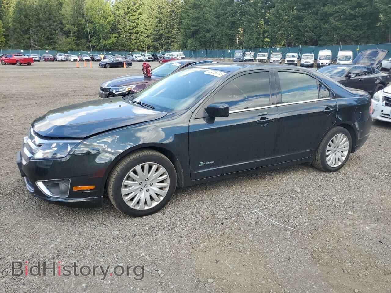 Photo 3FADP0L37AR395174 - FORD FUSION 2010