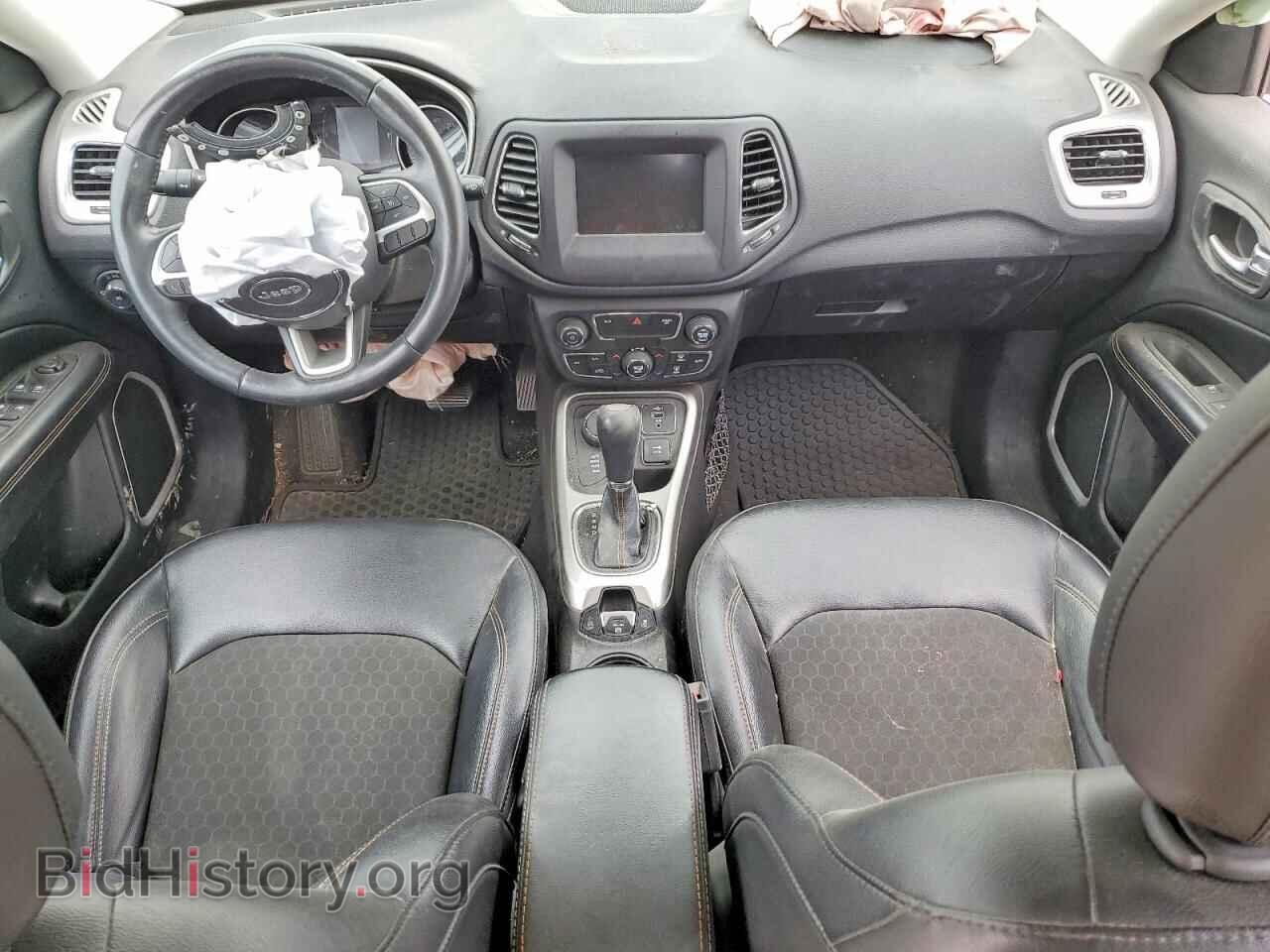 2019 JEEP COMPASS - VIN: 3C4NJDBB0KT741635 - Фото 8