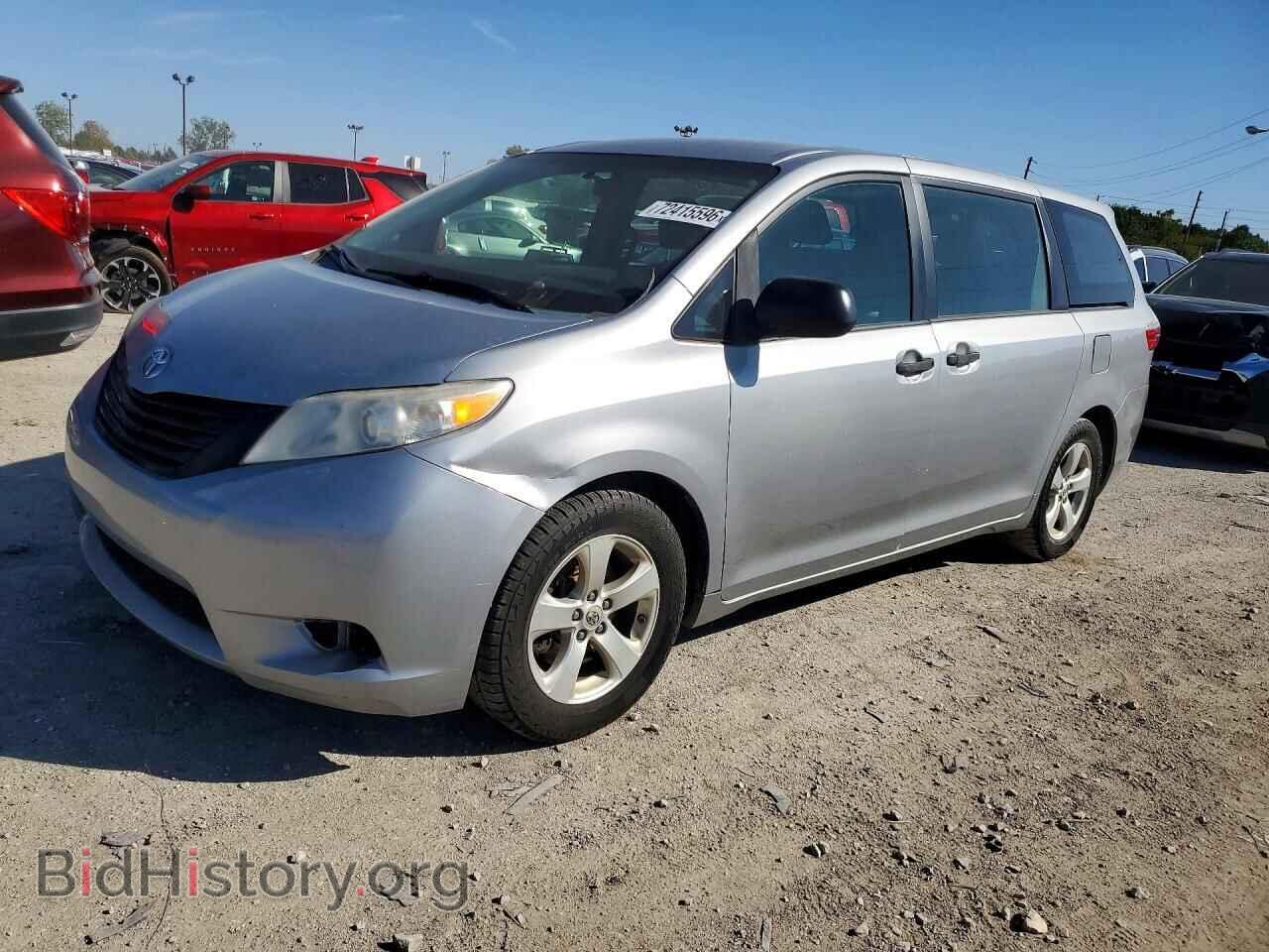Photo 5TDZK3DC5FS569357 - TOYOTA SIENNA 2015