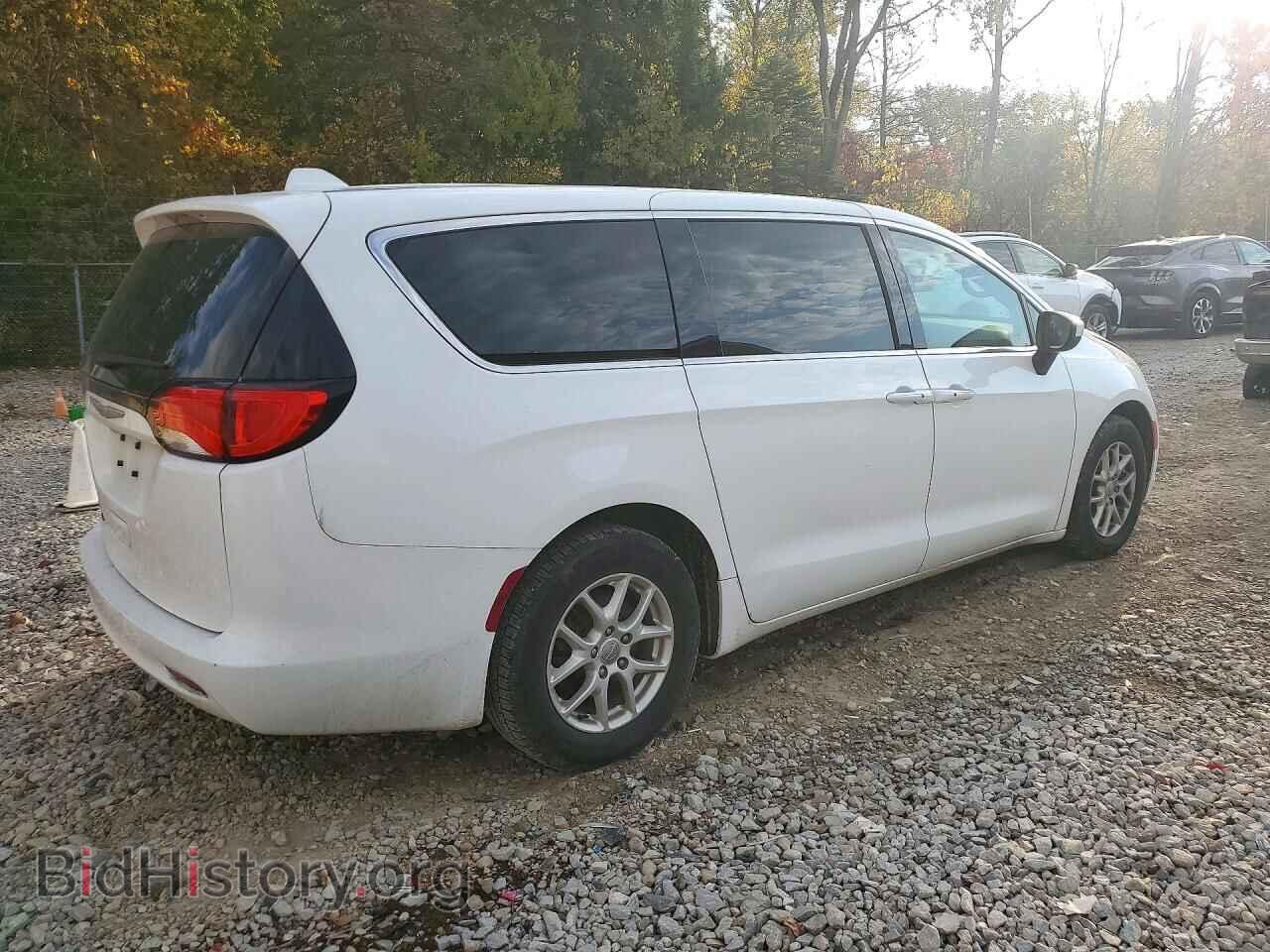 2017 CHRYSLER PACIFICA - VIN: 2C4RC1DG8HR565562 - Фото 3