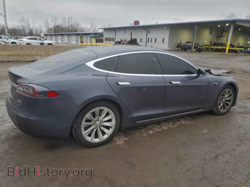 2016 Tesla MODEL S (VIN 5YJSA1E28GF170415) — фото 3 из 12