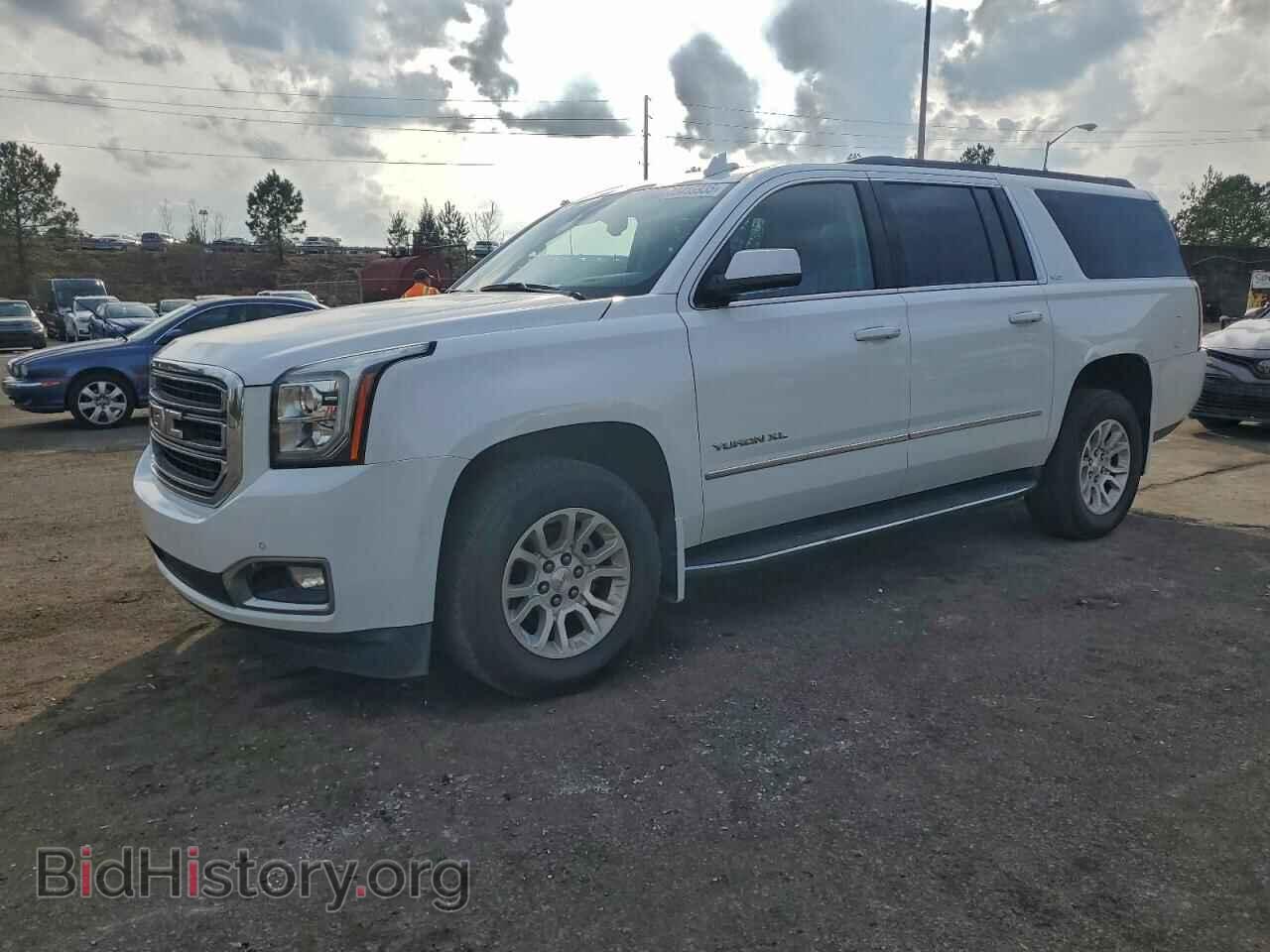 Фотография 1GKS1GKC7HR236209 - GMC YUKON 2017