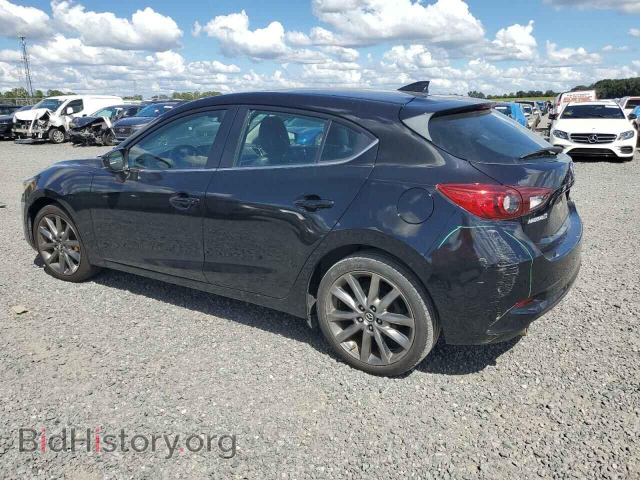2018 MAZDA 3 - VIN: 3MZBN1L39JM270524 - Фото 2