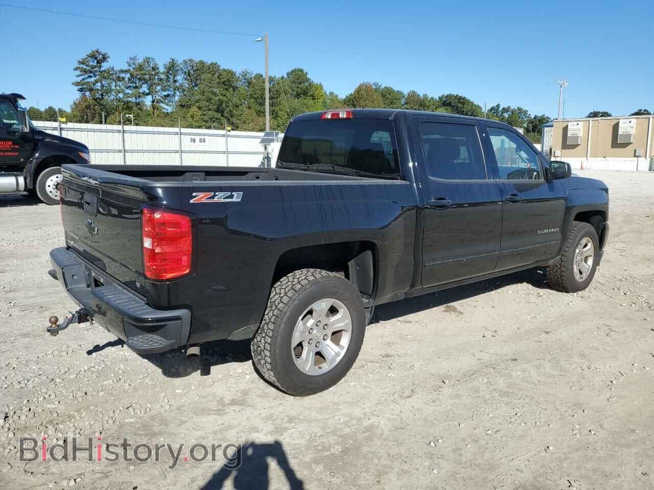 2017 CHEVROLET ALL Models - VIN: 3GCUKREC6HG397093 - Фото 3