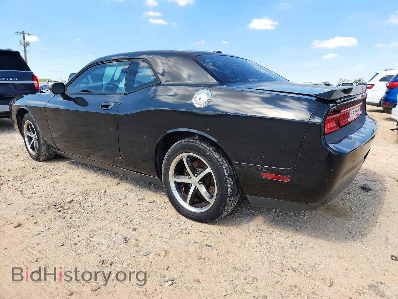 2010 DODGE CHALLENGER - VIN: 2B3CJ4DV7AH114020 - Photo 2