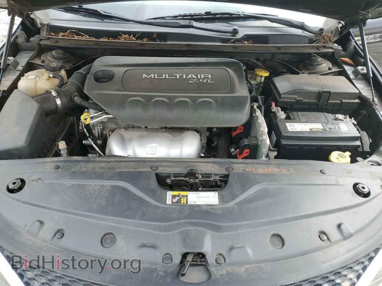 2015 CHRYSLER 200 - VIN: 1C3CCCAB5FN637956 - Фото 11