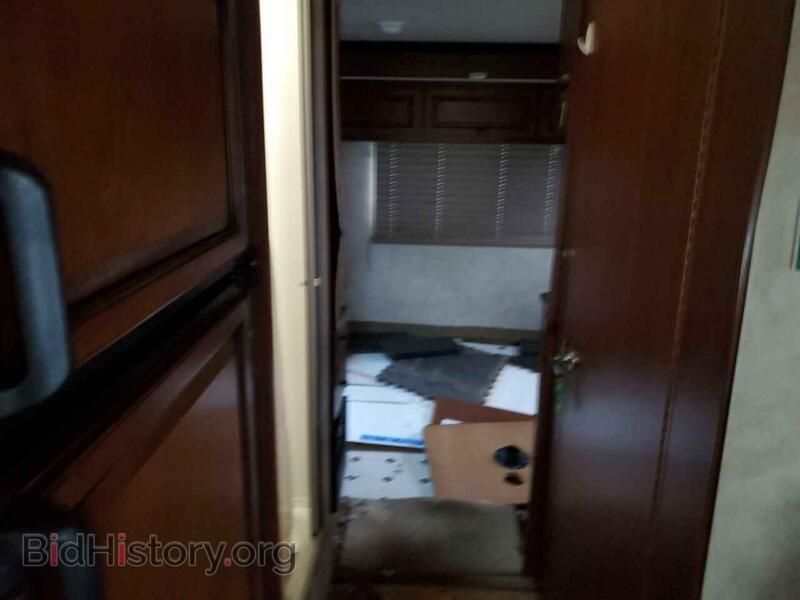 2011 Ford ALL MODELS (VIN 1FDXE4FS9BDA43002) — photo 6 of 10