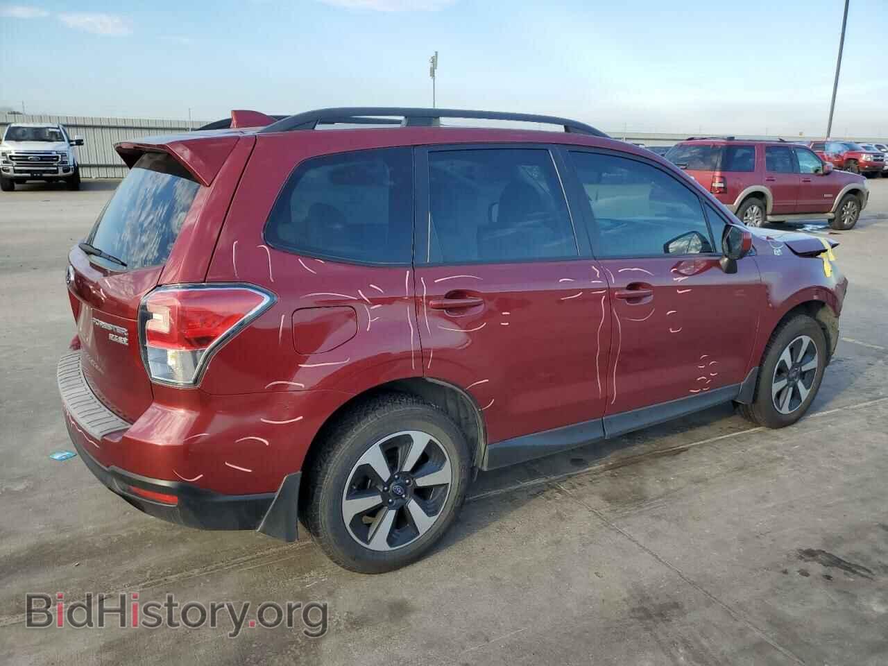 2017 SUBARU FORESTER - VIN: JF2SJAGC6HH804720 - Фото 3
