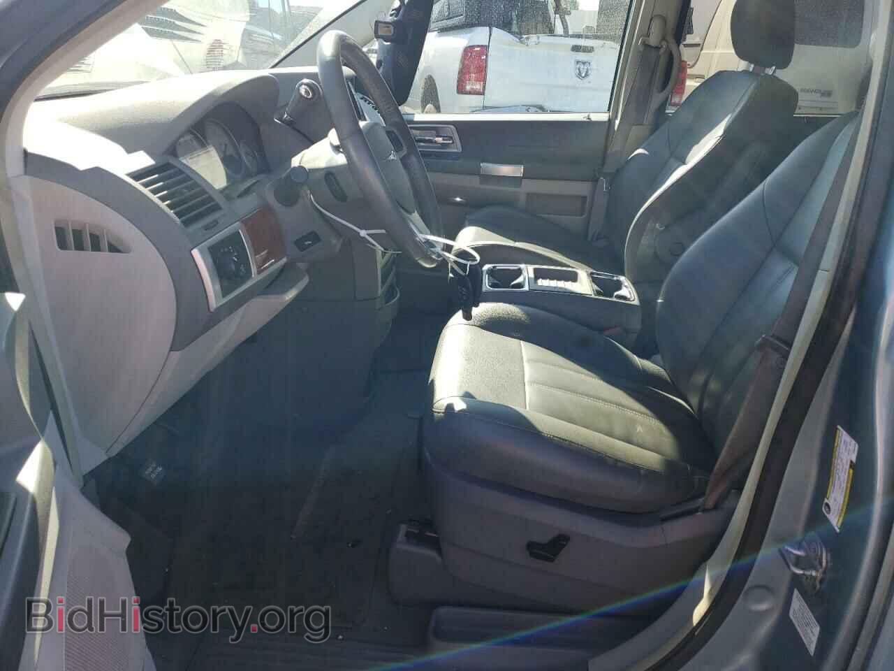 2008 CHRYSLER MINIVAN - VIN: 2A8HR54P18R804296 - Фото 7