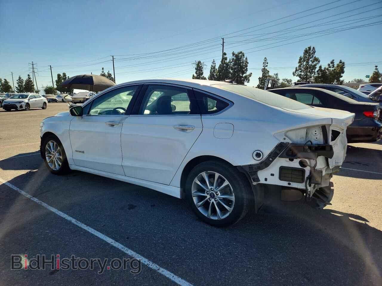 2017 FORD FUSION - VIN: 3FA6P0LU4HR409379 - Фото 2