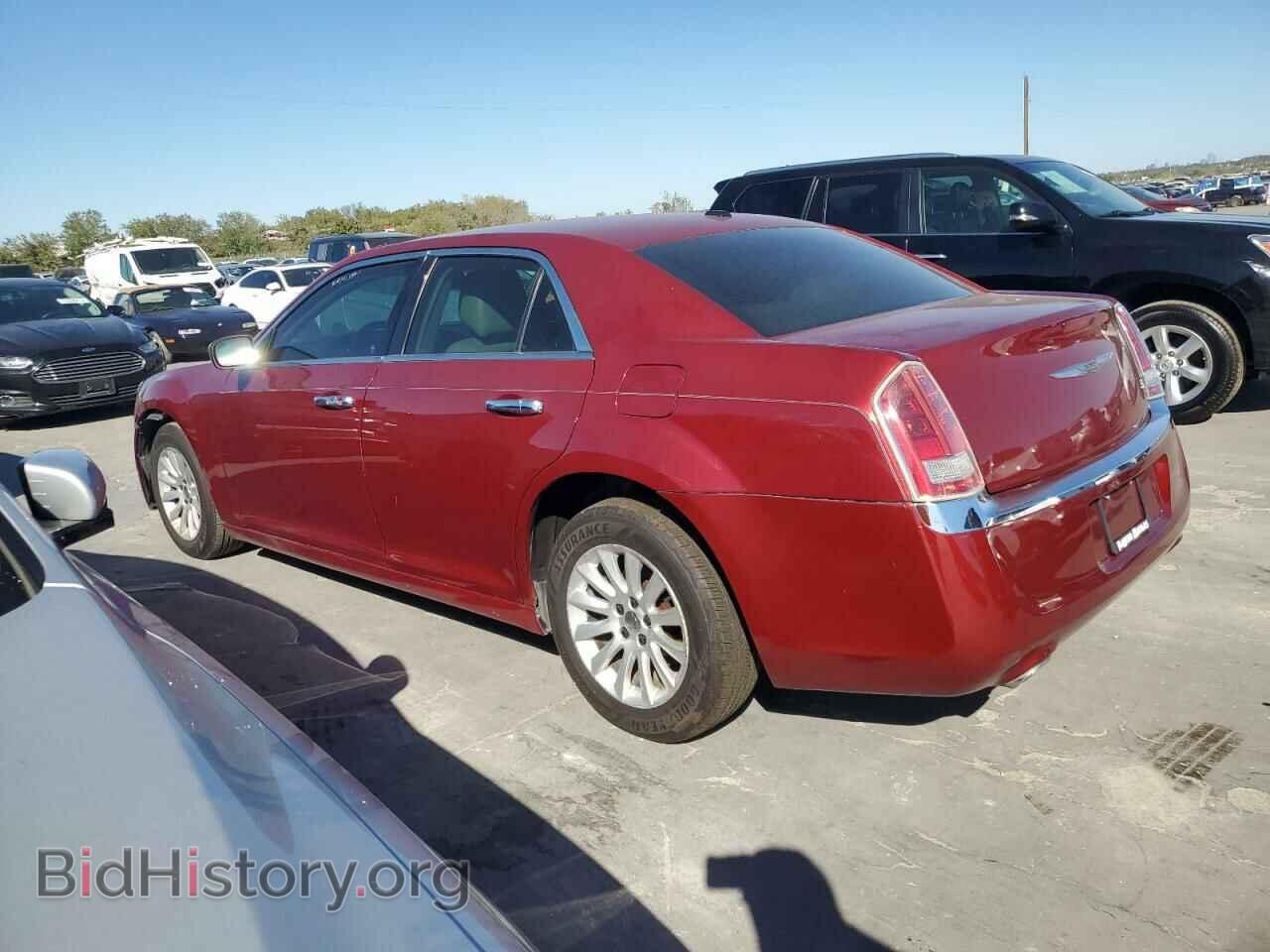 2014 CHRYSLER 300 - VIN: 2C3CCAAG0EH166760 - Фото 2