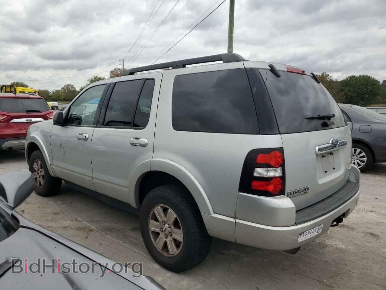 2010 FORD EXPLORER - VIN: 1FMEU7DE0AUB07564 - Photo 2