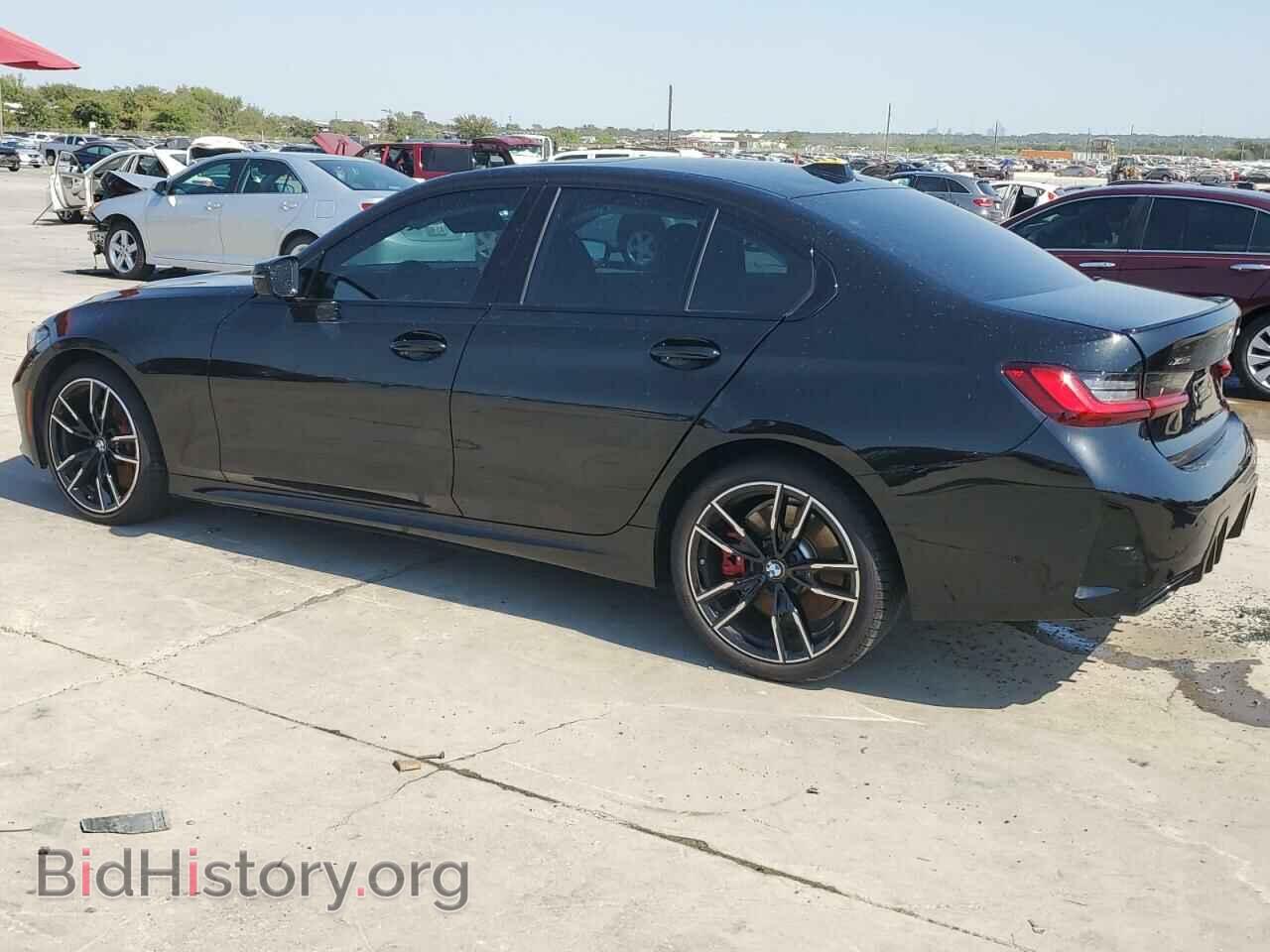 2024 BMW M3 - VIN: 3MW49FF03R8E29909 - Фото 2