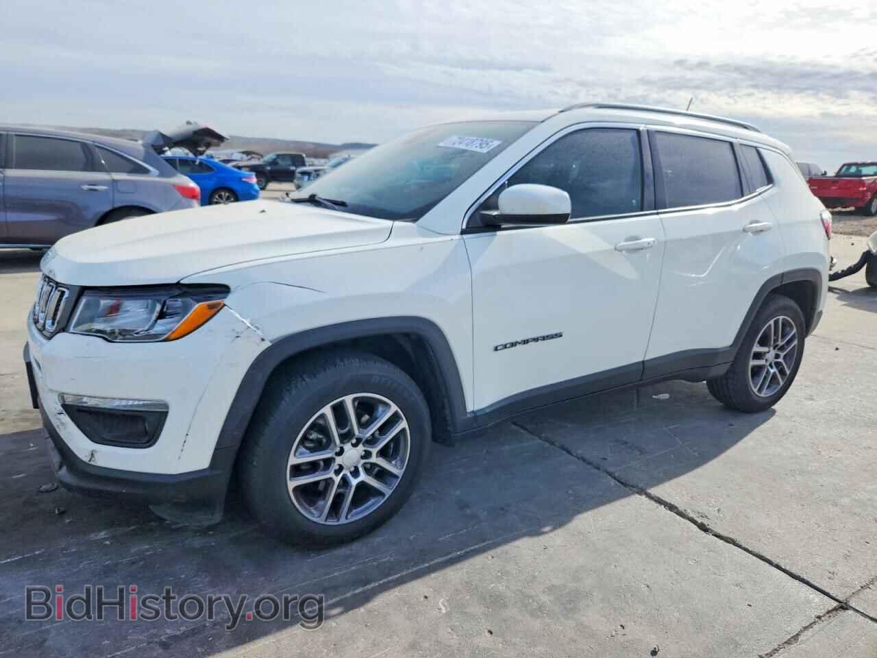 Photo 3C4NJCBB1HT652143 - JEEP COMPASS 2017