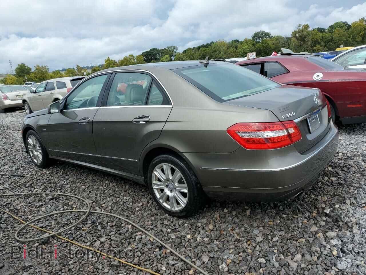2012 MERCEDES-BENZ E-CLASS - VIN: WDDHF5KB8CA593267 - Фото 2
