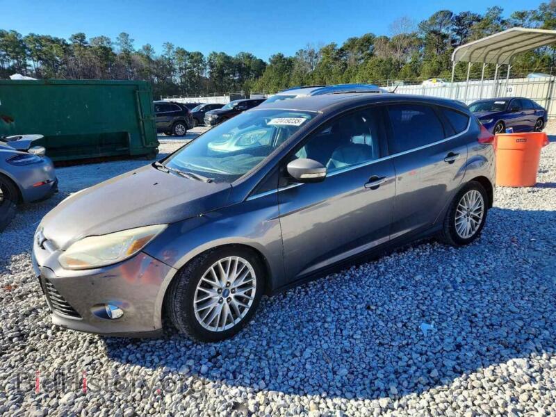 2012 Ford FOCUS (VIN 1FAHP3M24CL341518) — photo 1 of 14, Copart, damage: front end