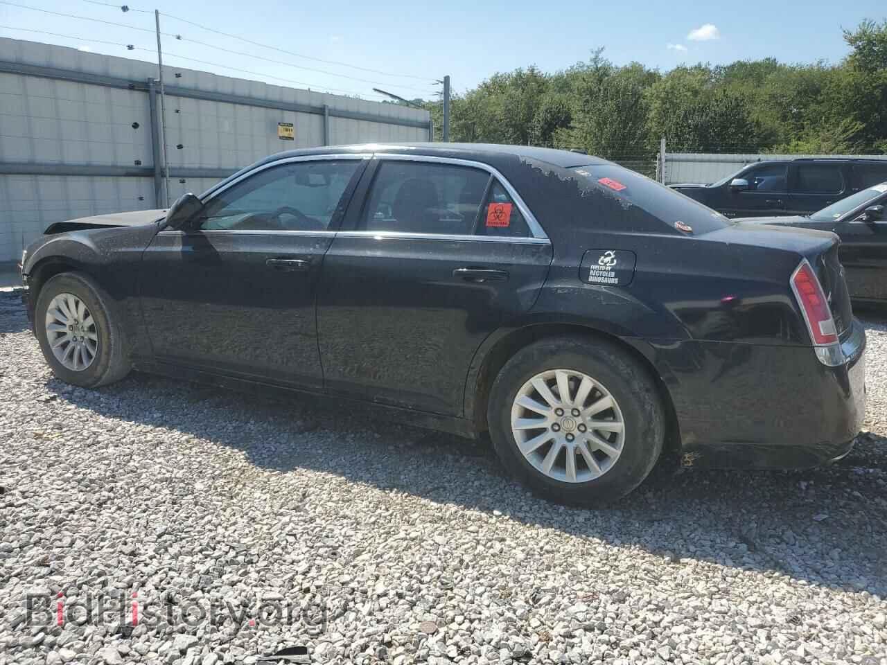 2014 CHRYSLER 300 - VIN: 2C3CCAAG3EH260003 - Photo 2