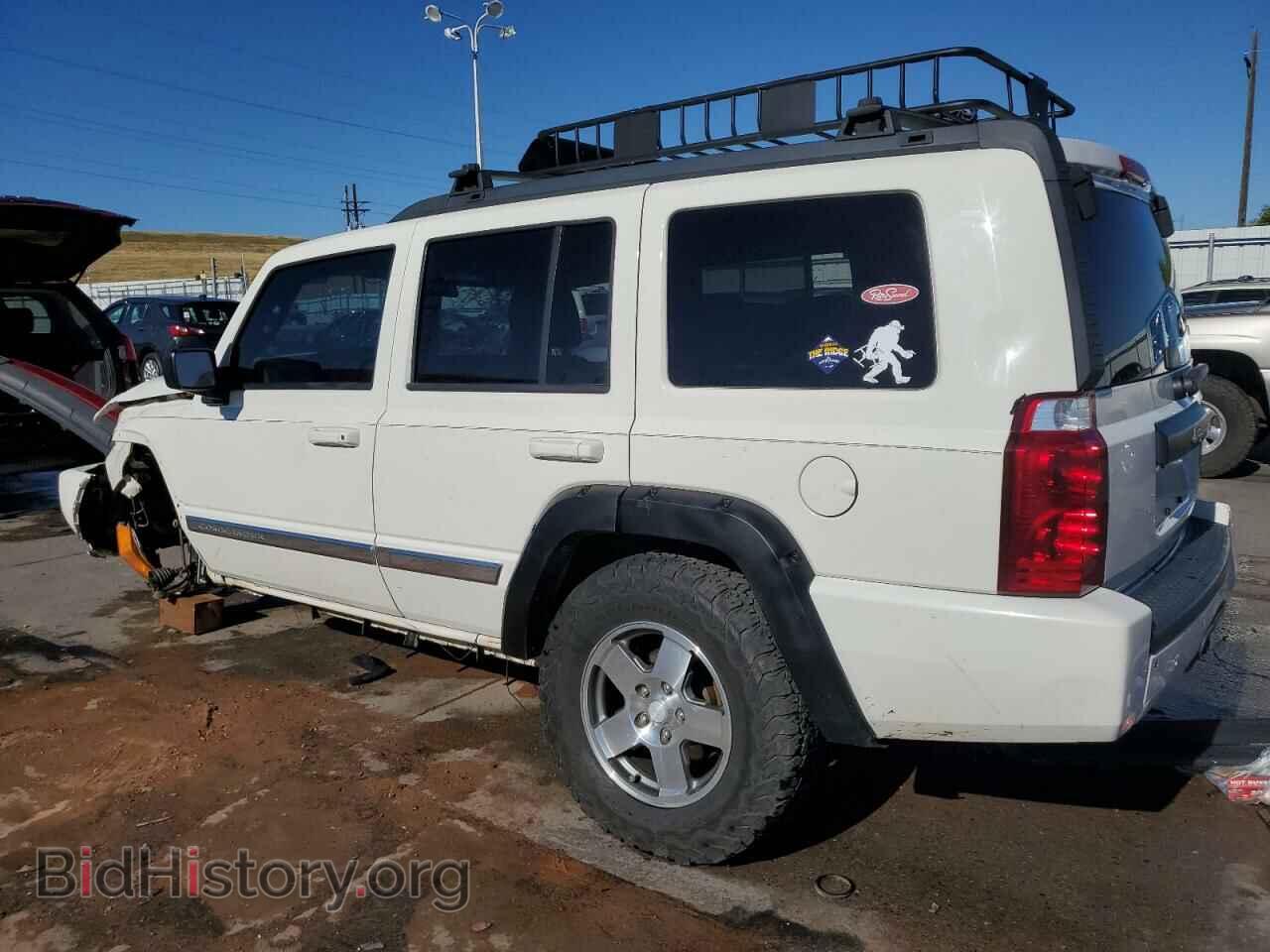 2010 JEEP COMMANDER - VIN: 1J4RG4GK7AC132782 - Фото 2