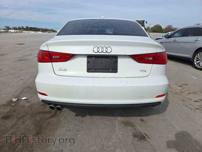 2015 Audi A3 (VIN WAUAJGFF7F1060833) — фото 6 из 12