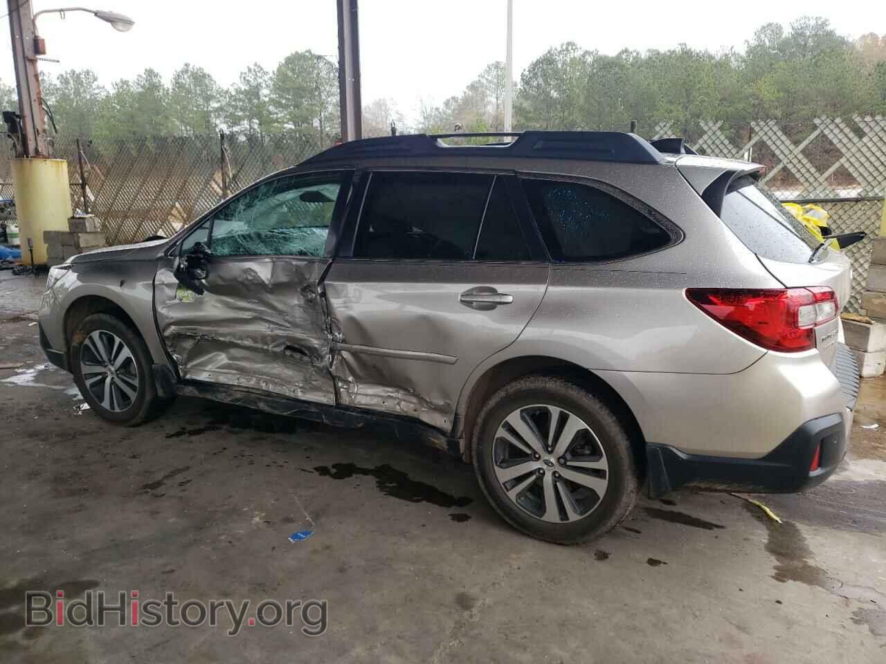 2018 SUBARU OUTBACK - VIN: 4S4BSANC0J3333659 - Фото 2