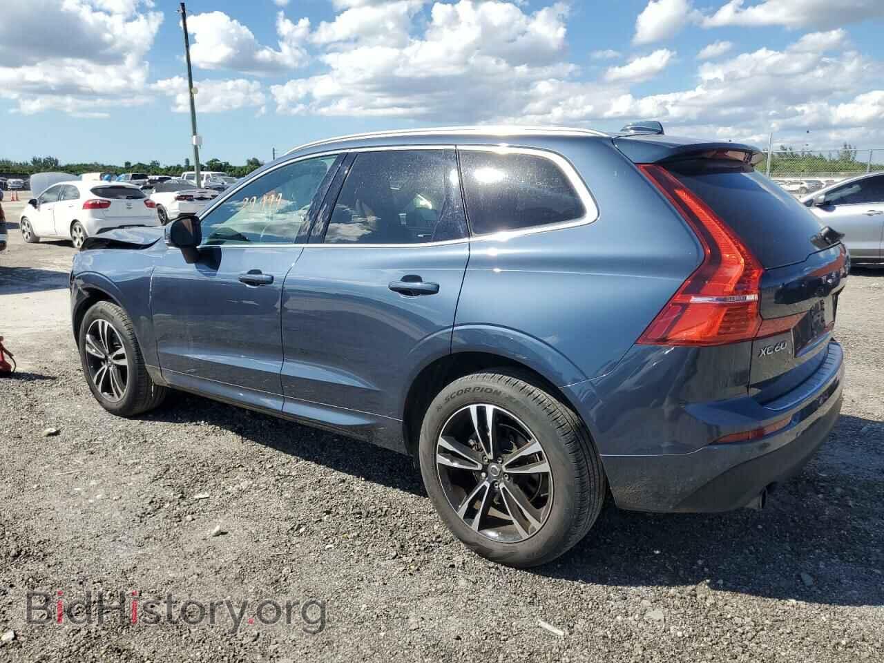 2019 VOLVO XC60 - VIN: LYV102DK1KB380712 - Фото 2