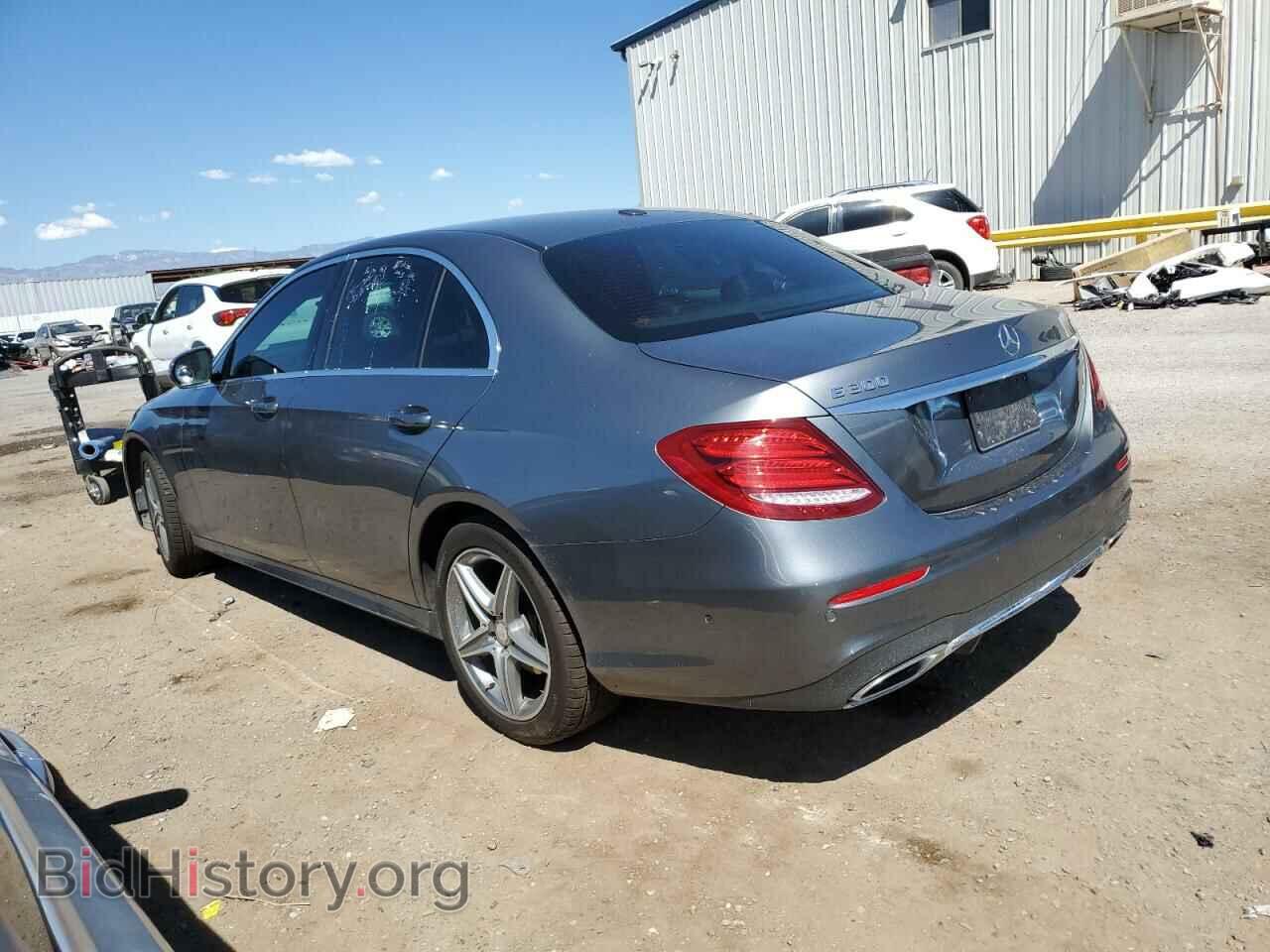 2017 MERCEDES-BENZ E-CLASS - VIN: WDDZF4JB2HA035468 - Фото 2