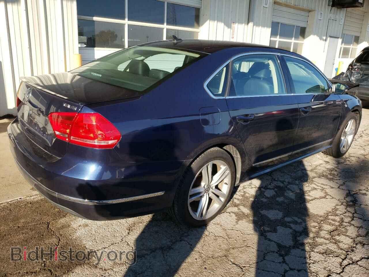 2015 VOLKSWAGEN PASSAT - VIN: 1VWBT7A32FC032244 - Фото 3