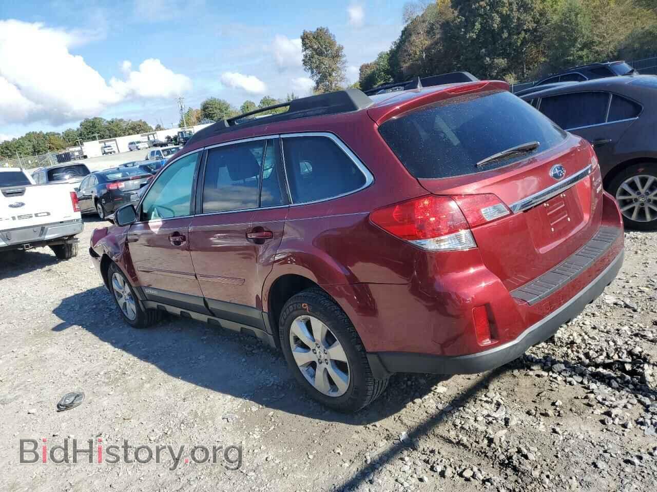 2011 SUBARU OUTBACK - VIN: 4S4BRBKCXB3437311 - Фото 2