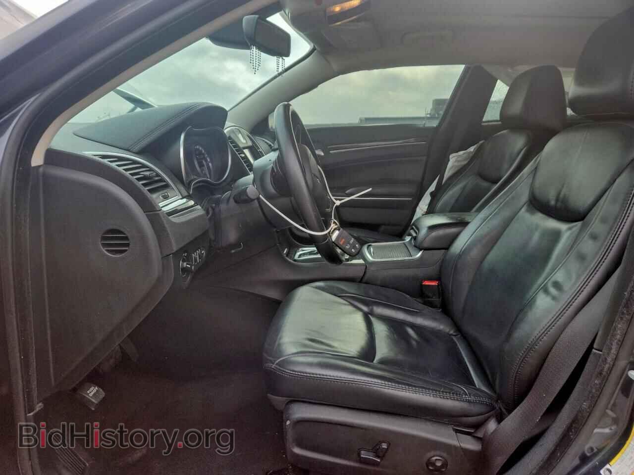 2016 CHRYSLER 300 - VIN: 2C3CCAAG9GH141844 - Фото 7