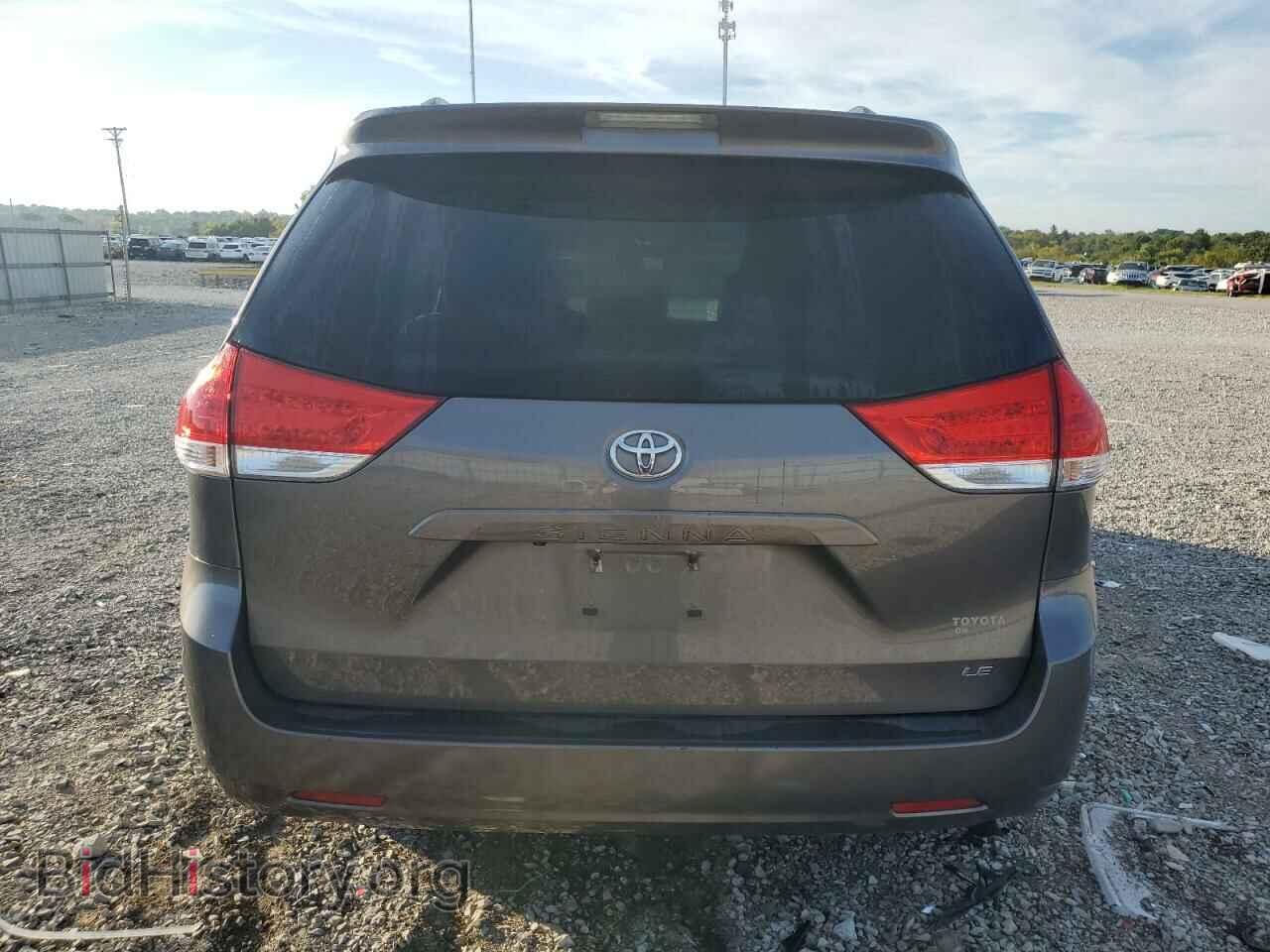 2011 TOYOTA All Models - VIN: 5TDKK3DC2BS172832 - Фото 6