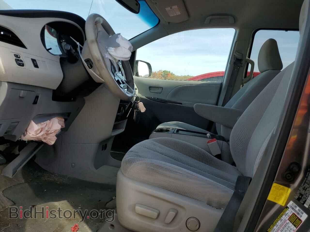 2011 TOYOTA All Models - VIN: 5TDKK3DC2BS172832 - Фото 7