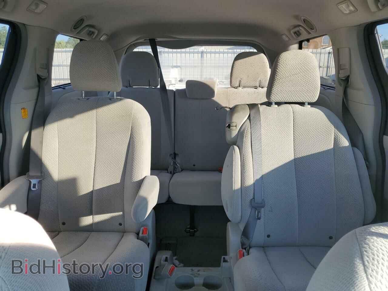 2011 TOYOTA All Models - VIN: 5TDKK3DC2BS172832 - Фото 10