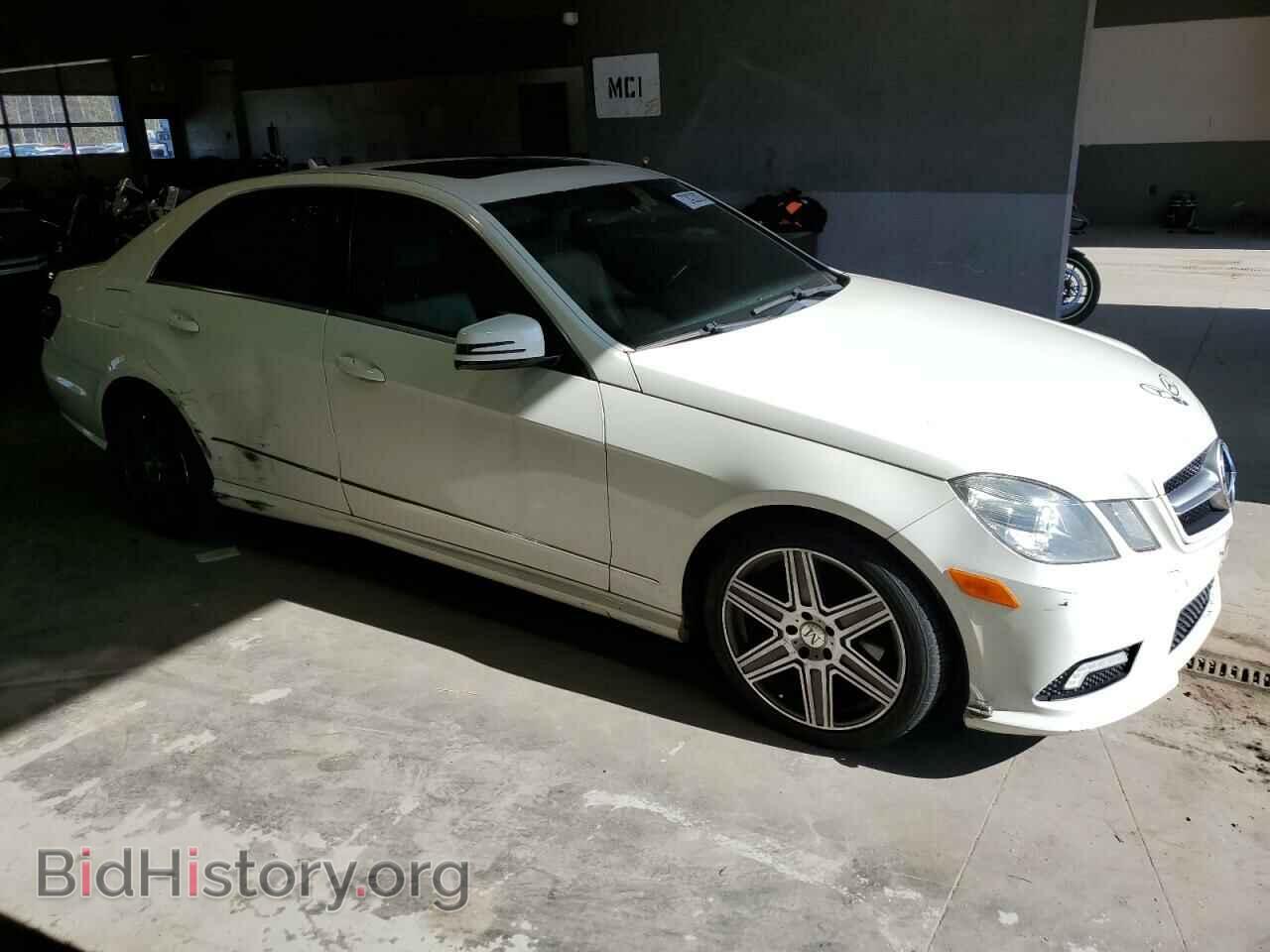 2011 MERCEDES-BENZ E-CLASS - VIN: WDDHF8HB0BA352326 - Фото 4