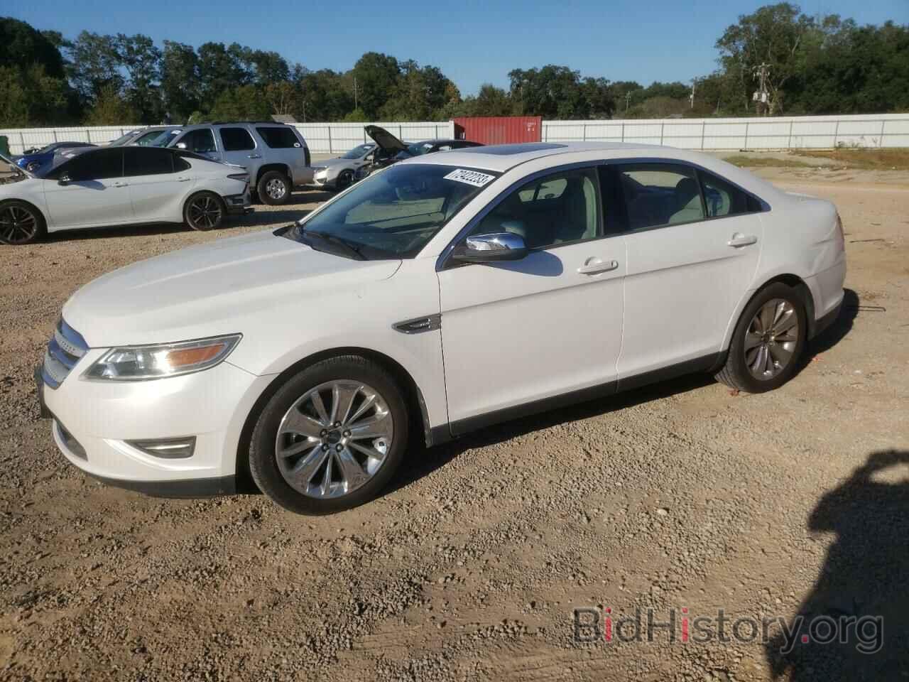 Ford Taurus 2010 багажник